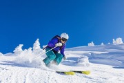 世界滑雪巡回赛选手受伤名单公布，2021滑雪冠军